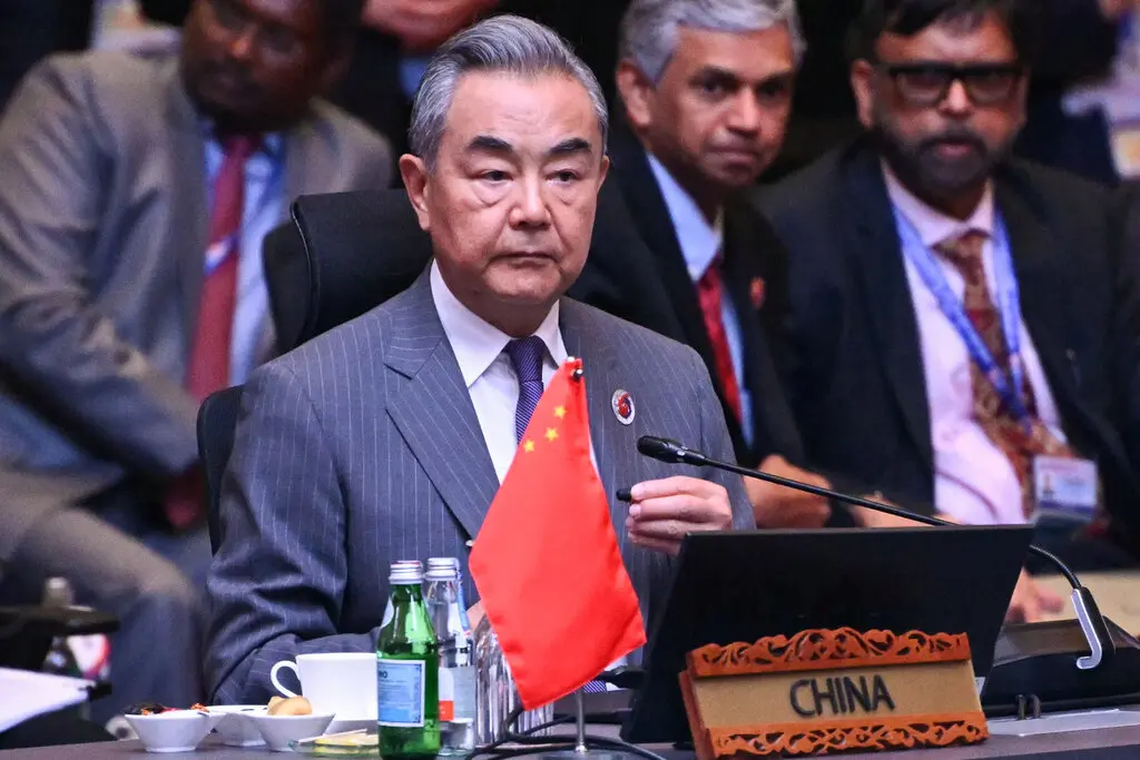 Rubio and China’s Top Envoy Vie for Influence in Asia Over Trump’s Tariffs